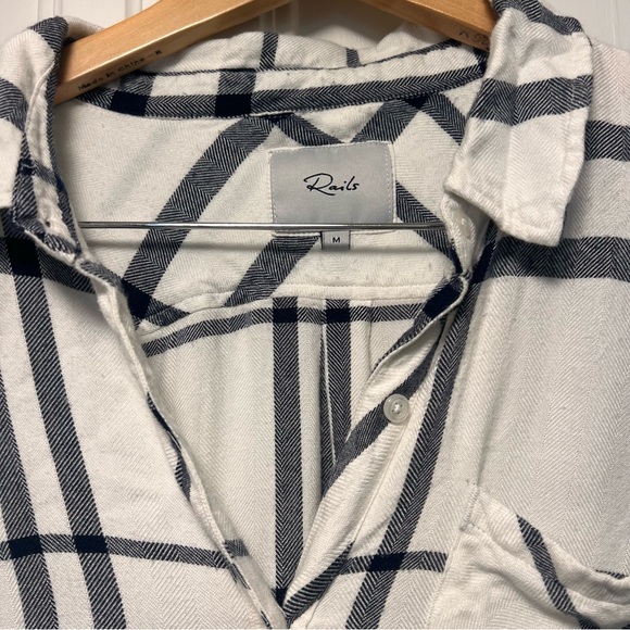 Rails Hunter Plaid Shirt Navy Blue White Long Sleeve Button Lightweight Medium - Picture 3 of 4